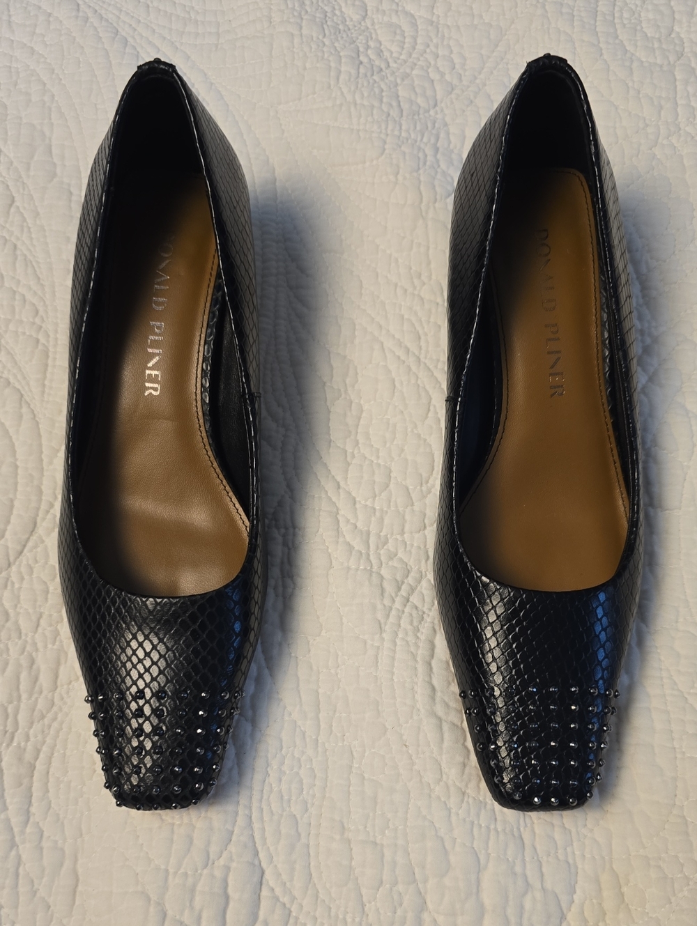 Donald Pliner Black Snake Embossed Studded Square Toe Pumps Sz 6.5M
1" Heel